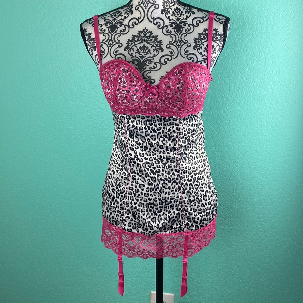 Frederick’s Of Hollywood Animal Print Lace Tie Lingerie